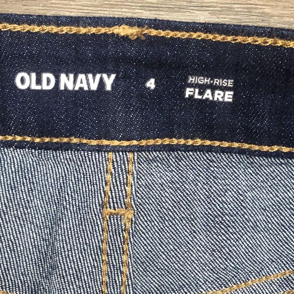 Old Navy Flare Jeans Women's 4 Regular Blue Mid Rise Frayed Hem Dark Wash - Picture 2 of 9